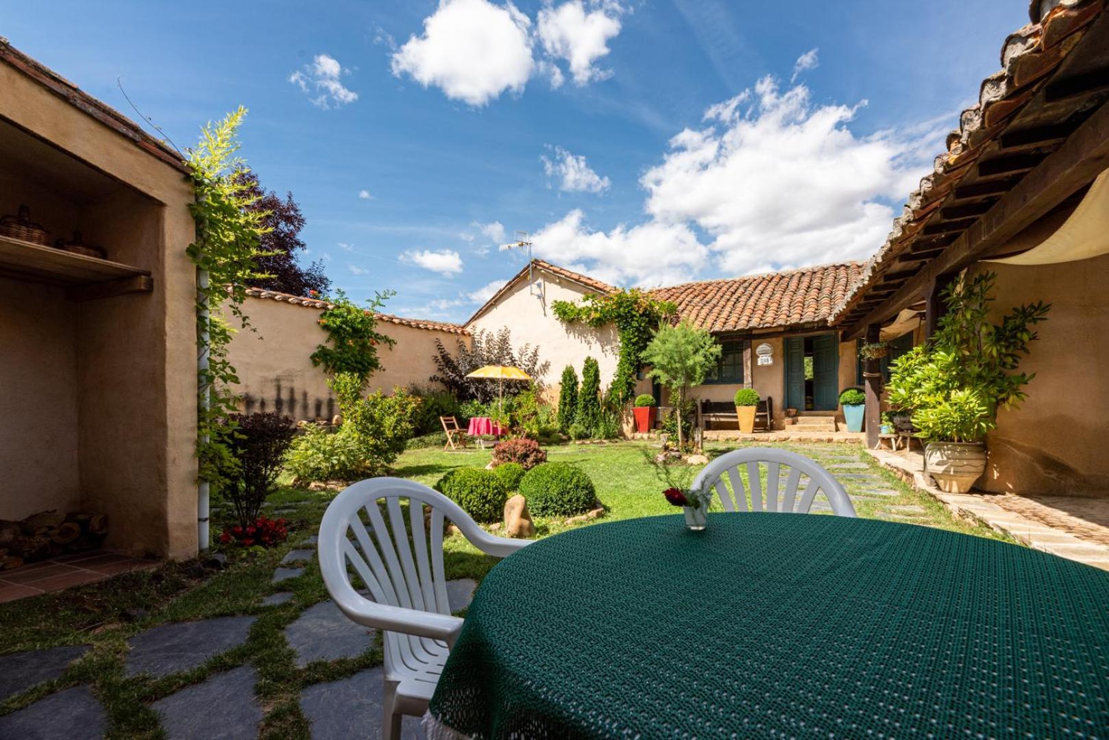 Descubre La Cepedana: Casa Rural Con Encanto En Cogorderos, A Solo 10 Km De Astorga Buitenkant foto